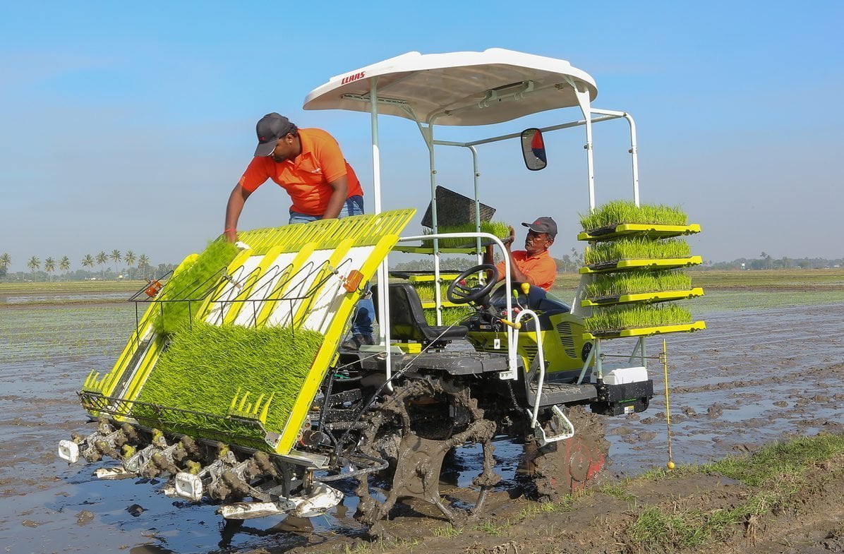 Machines Used in Paddy Cultivation!